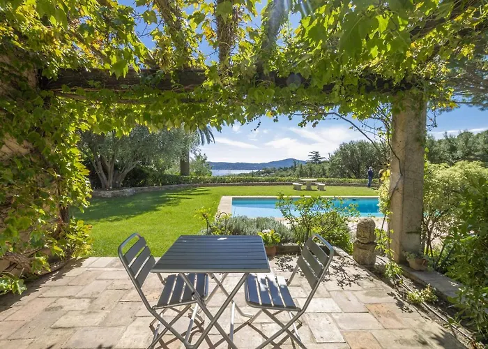 La Pierre Villa Grimaud