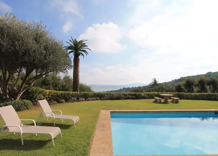 Villa La Pierre Grimaud